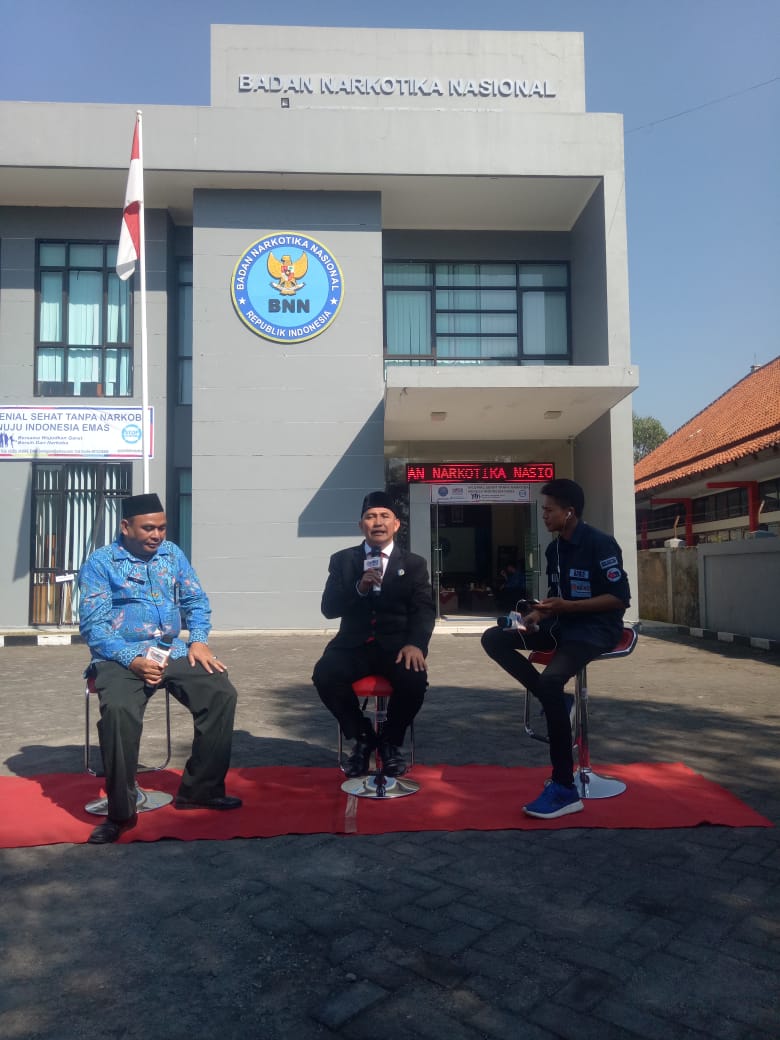 Talkshow Radio dalam Rangka HANI 2019 BNN Kab. Garut Talkshow Radio dalam Rangka HANI 2019 BNN Kab. Garut