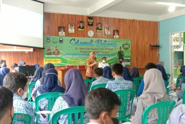 BNNK Garut Gelar Sosialisasi P4GN di SMP Negeri 1 Garut