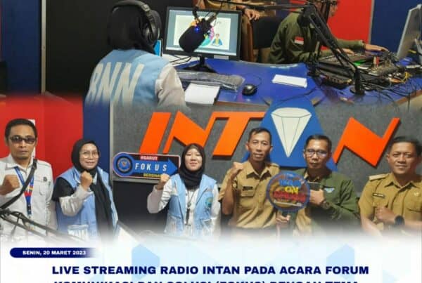 BNNK Garut Gelar Live Streaming Bersama Radio Intan dengan Tema : Garut Bersinar, Bahagia Tanpa Narkoba BNNK Garut Gelar Live Streaming Bersama Radio Intan dengan Tema : Garut Bersinar, Bahagia Tanpa Narkoba