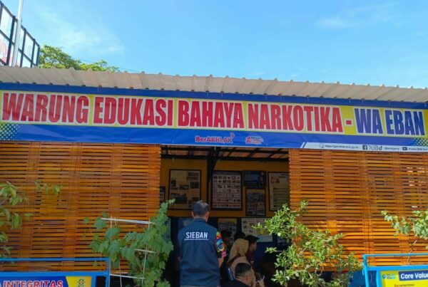 PIKET SIAGA P4GN DI WARUNG EDUKASI BAHAYA NARKOTIKA (WA EBAN) BNNK GARUT