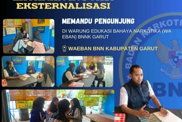 PIKET SIAGA P4GN BNNK GARUT LAYANAN INOVASI EKSTERNALISASI, MEMANDU PENGUNJUNG DI WARUNG EDUKASI BAHAYA NARKOTIKA (WA EBAN) BNNK GARUT