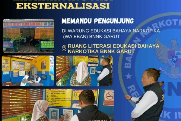 LAYANAN INOVASI EKSTERNALISASI BNNK GARUT, MEMANDU PENGUNJUNG DI WARUNG EDUKASI BAHAYA NARKOTIKA (WA EBAN) BNNK GARUT