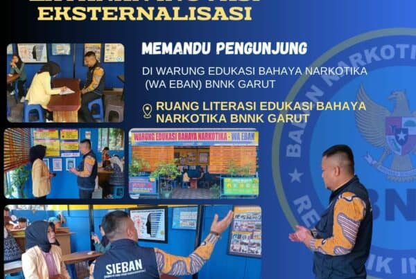 LAYANAN INOVASI EKSTERNALISASI BNNK GARUT, MEMANDU PENGUNJUNG DI WARUNG EDUKASI BAHAYA NARKOTIKA (WA EBAN) BNNK GARUT