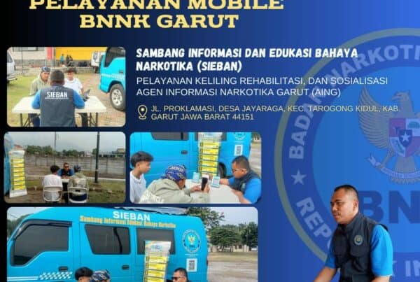 PIKET SIAGA P4GN BNNK GARUT LAYANAN INOVASI EKTERNALISASI, MEMANDU PENGUNJUNG DI WARUNG EDUKASI BAHAYA NARKOTIKA (WA EBAN) BNNK GARUT