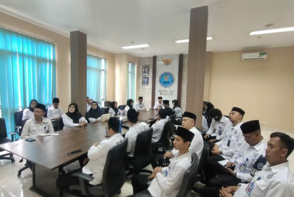 BNNK Garut Gelar Rapat Evaluasi Reward & Punishment Pembangunan ZI